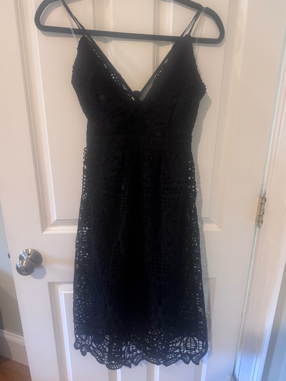 Black Lace Midi Dress- NWT Size